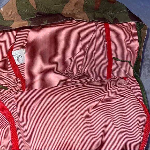 Hershel supply company green olive/ army green camouflage pattern print backpack - Picture 5 of 15